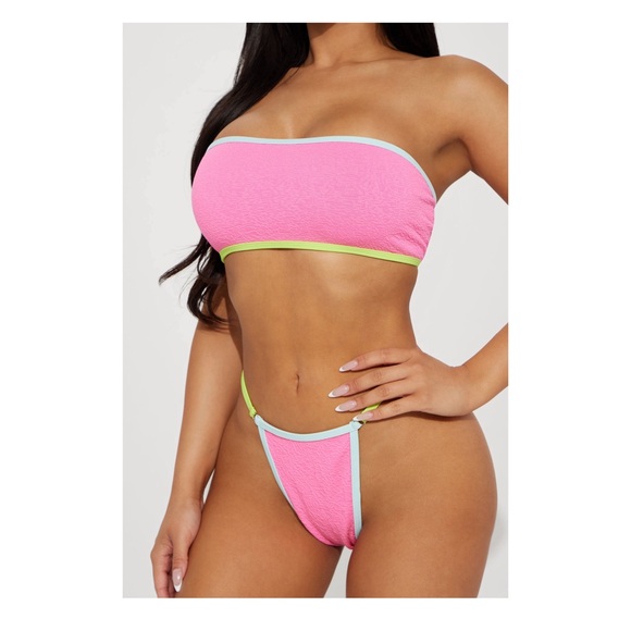 Pink bandeau two piece bikini - Picture 3 of 4